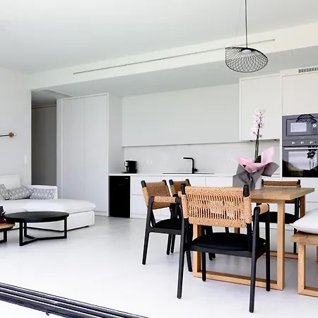 Villa Mandevilla Hillside Luxury *