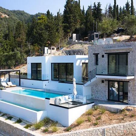 Mandevilla Hillside Luxury *