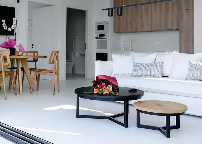 Mandevilla Hillside Luxury Villa *