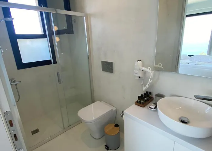 Villa Mandevilla Hillside Luxury Agios Nikitas