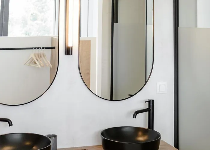 Mandevilla Hillside Luxury *