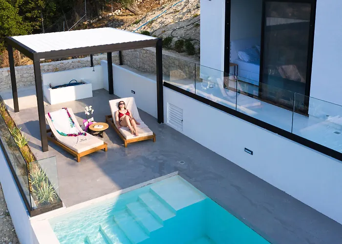 Mandevilla Hillside Luxury Villa Agios Nikitas